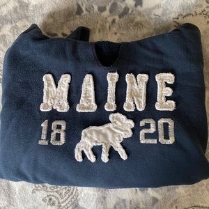 soft maine hoodie w front pocket
